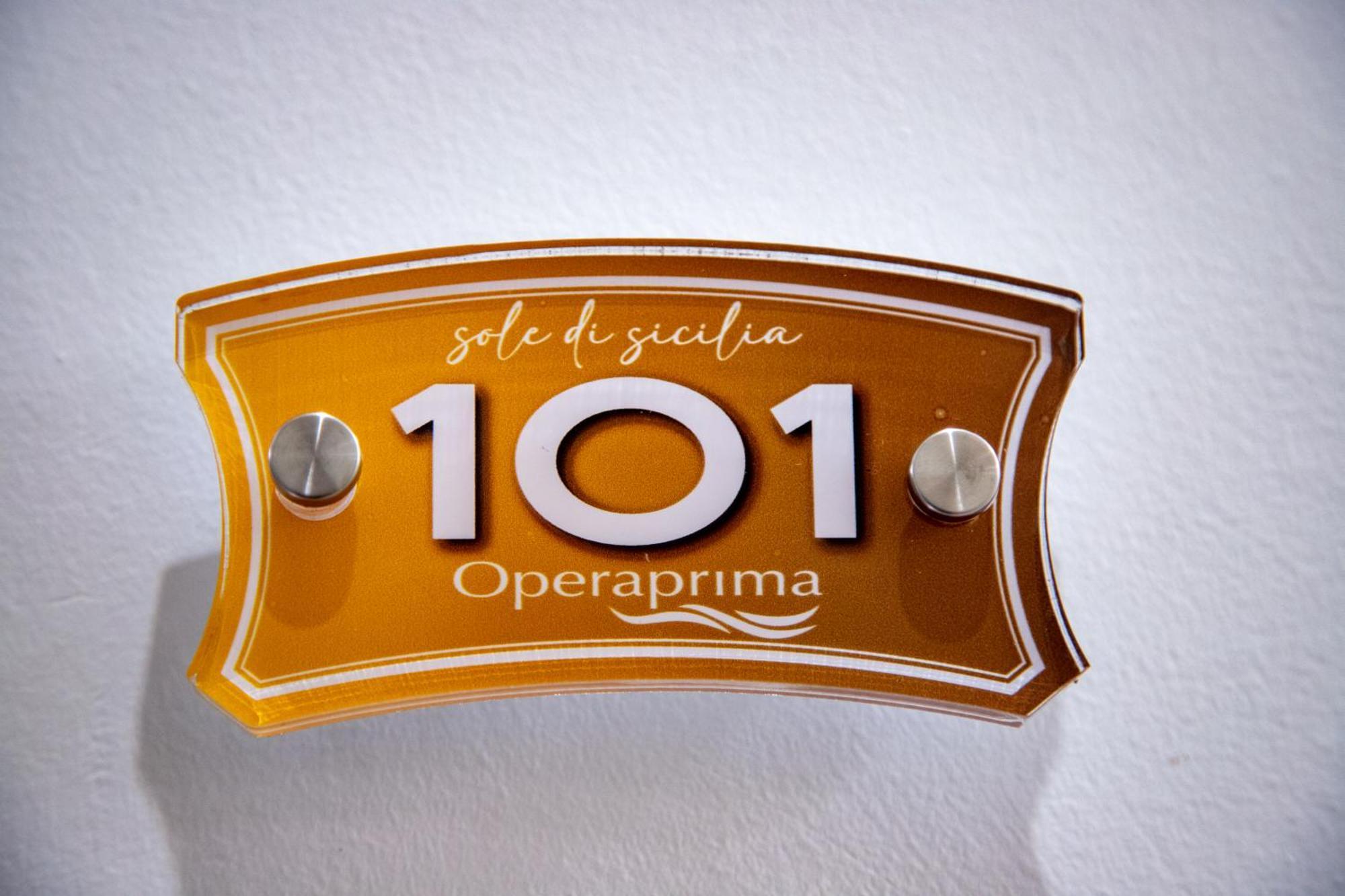 Operaprimasuite Messina Eksteriør billede